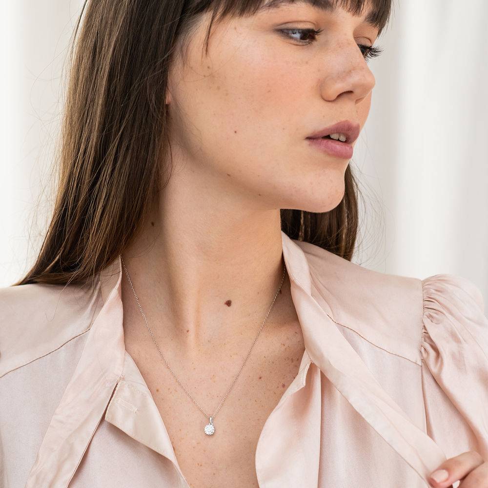 1 C.T T.G.W. Moissanite Solitaire Pendant in Sterling Silver-3 produkt billede