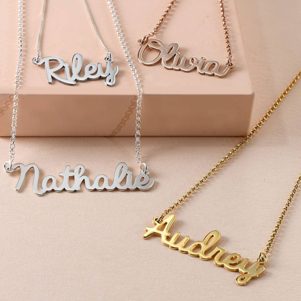 Cursive Name Necklace in Rose Gold Plating ä ü ö ø æ å æ ø å-2 produkt billede