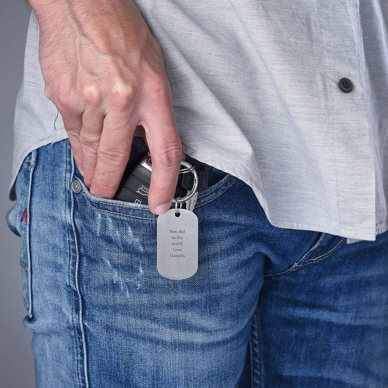 Engraved Dog Tag Keychain for Men-2 produkt billede